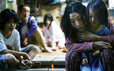 shoplifters_trans_NvBQzQNjv4BqqVzuuqpFlyLIwiB6NTmJwRhDClqiEXyeloSzgjR0EmE